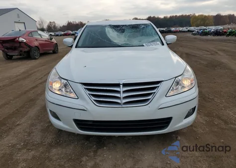 2010 Hyundai Genesis 4.6L из США, поврежденный, VIN KMHGC4DF3AU098894
